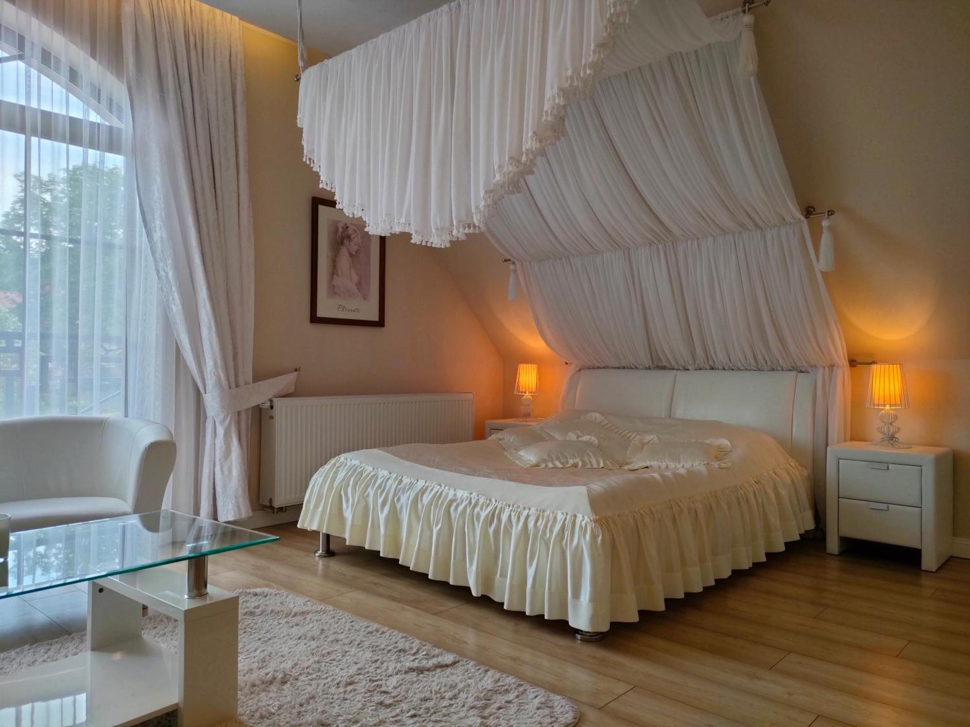 Hotel Viwaldi Baruchowo Eksteriør bilde